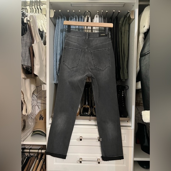 ❌SOLD EXPRESS SUPER HIGH RISE SLIM DISTRESSED BLACK RAW HEM JEANS - Picture 3 of 4